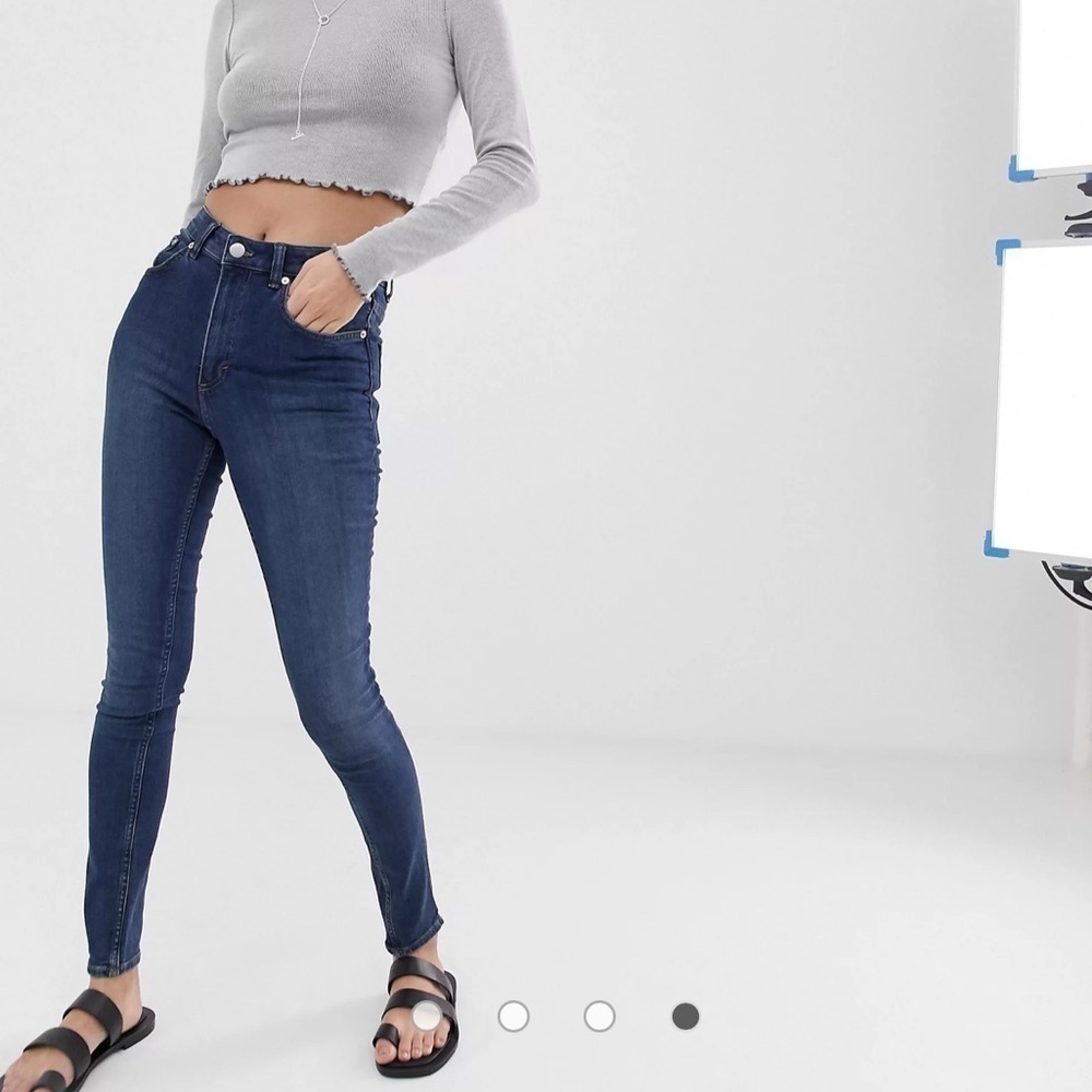 CHEAP MONDAY Skinny Jeans 32/34